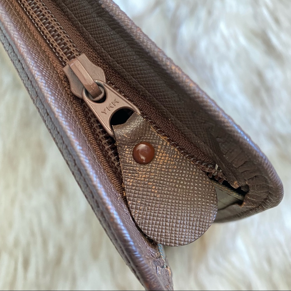 Burberry Vintage Clutch - Picture 7 of 12